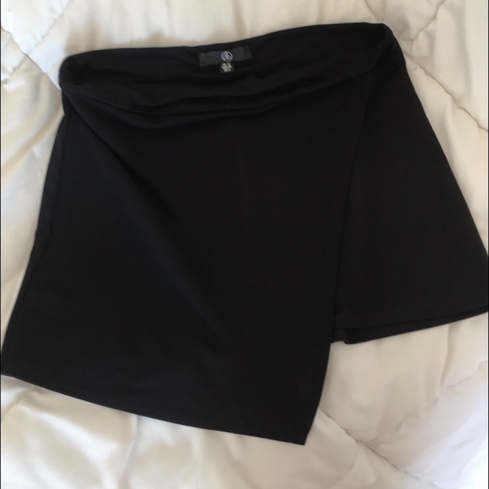 MISSGUIDED WRAP SKIRT/SKORT